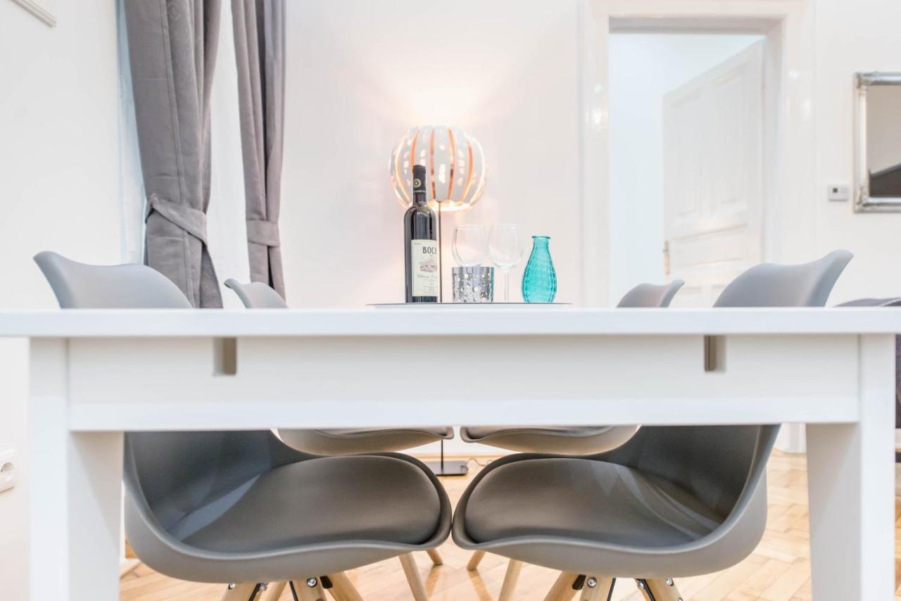 Dominik Apartment บูดาเปสต์ ภายนอก รูปภาพ